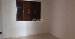 VENDE-SE CASA- PARQUE DAS ORQUÍDEAS