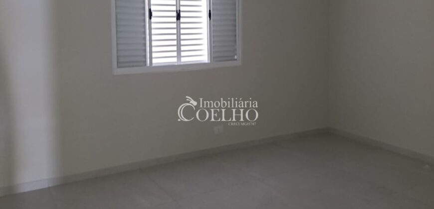 VENDE-SE CASA – CATETOS