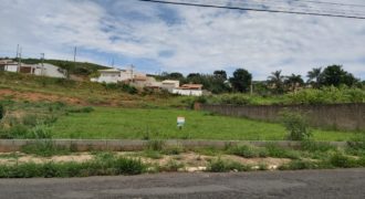 TERRENO – Av Valdomiro Cecílio Ribeiro (PLANALTO)