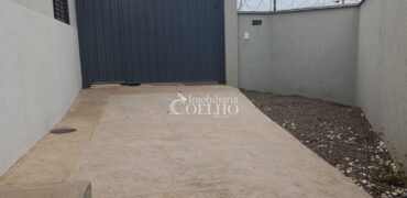 CASA- PRÓXIMO A MADEREIRA NEHEMY
