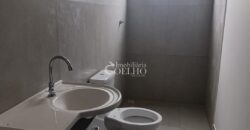 CASA- PRÓXIMO A MADEREIRA NEHEMY