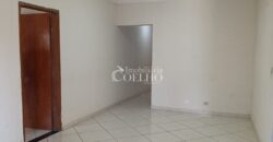 VENDE-SE CASA- CENTRO DE GUAXUPÉ, PROXÍMO A PRAÇA DOS ESTUDANTES