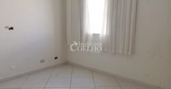 VENDE-SE CASA- CENTRO DE GUAXUPÉ, PROXÍMO A PRAÇA DOS ESTUDANTES