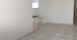 ALUGA-SE CASA OURO VERDE