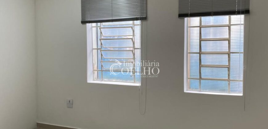 ALUGA-SE PONTO COMERCIAL NO CENTRO