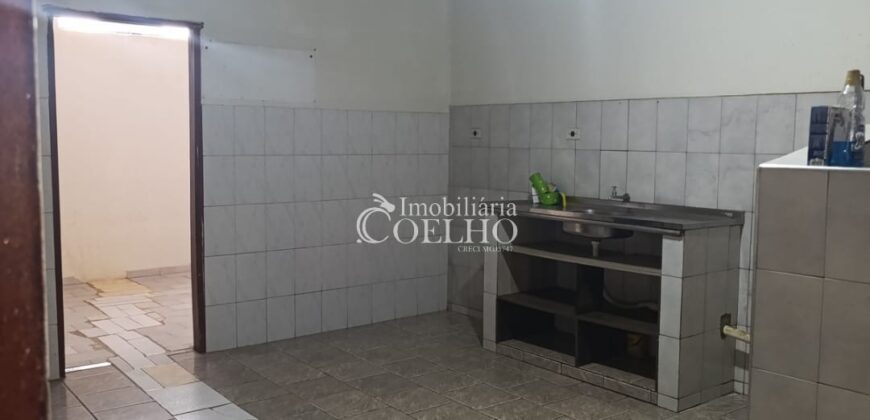 ALUGA-SE CASA – PROX. AV. FELIPE ELIAS ZEITUNE