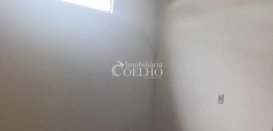 ALUGA-SE CASA – PROX. AV. FELIPE ELIAS ZEITUNE