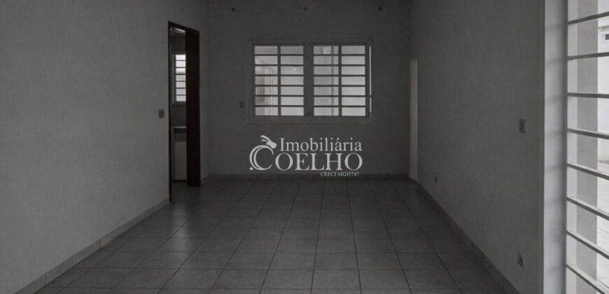 CASA Á VENDA – NOVA FLORESTA 1