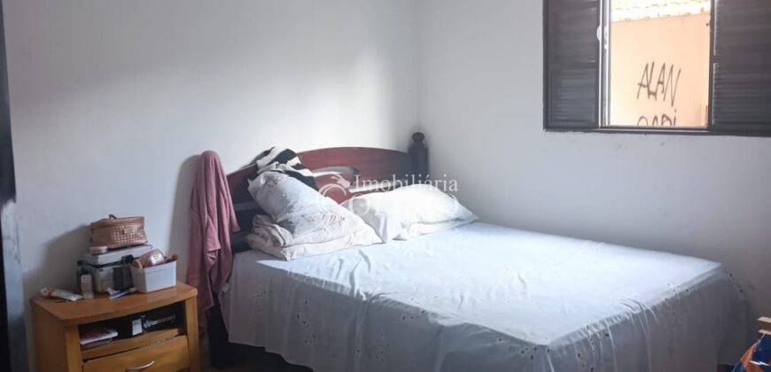 CASA À VENDA – PARQUE DOS MUNICÍPIOS 2