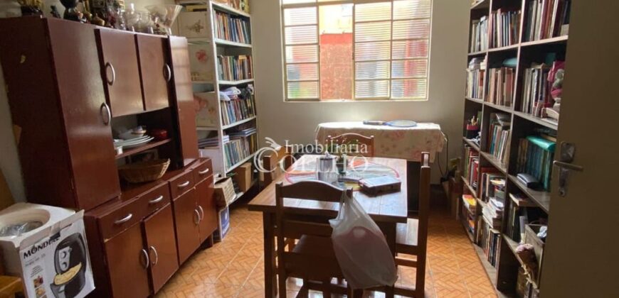 CASA À VENDA – CATETOS