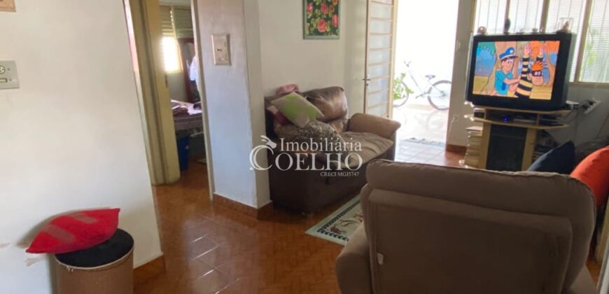 CASA À VENDA – CATETOS