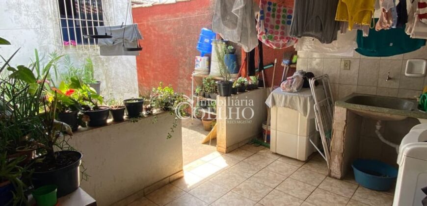 CASA À VENDA – CATETOS