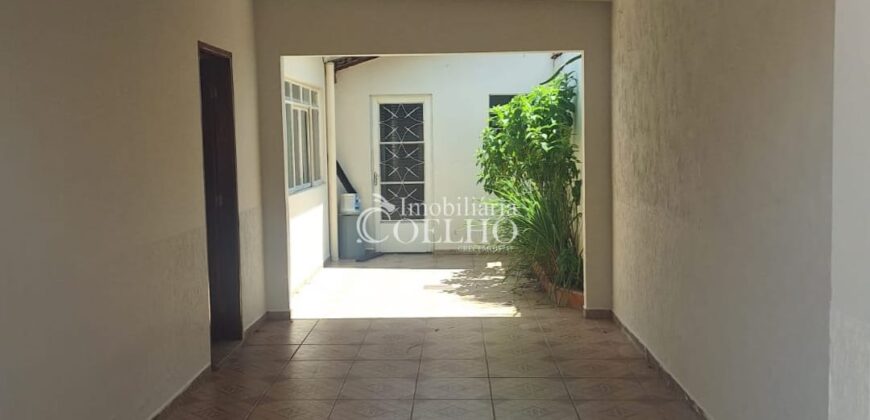 CASA À VENDA – PARQUE DAS ORQUIDEAS