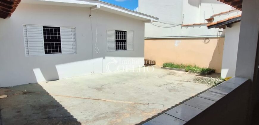 CASA À VENDA – PARQUE DAS ORQUIDEAS