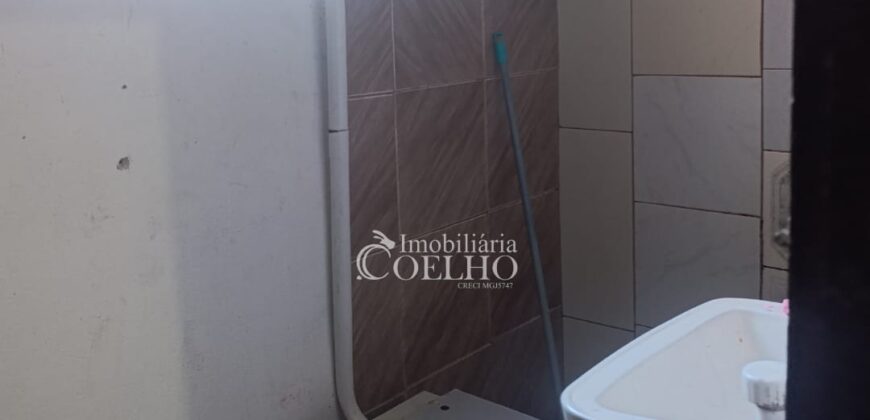 CASA COM PONTO COMERCIAL À VENDA – NOVO HORIZONTE