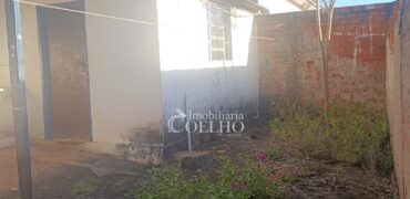 CASA COM PONTO COMERCIAL À VENDA – NOVO HORIZONTE