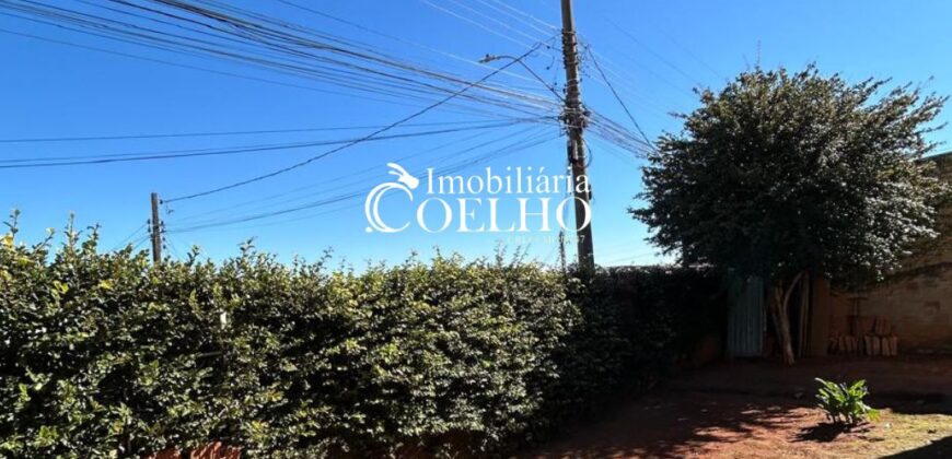 CASA À VENDA-COLMEIA