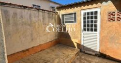 CASA À VENDA-COLMEIA