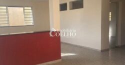 CASA À VENDA-NOVA FLORESTA