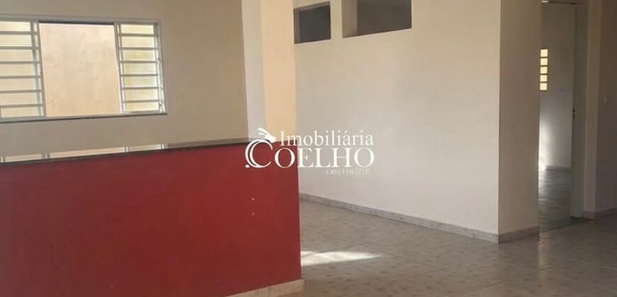 CASA À VENDA-NOVA FLORESTA