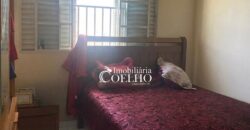 CASA À VENDA-NOVA FLORESTA