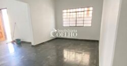 CASA À VENDA-BANDEIRANTES