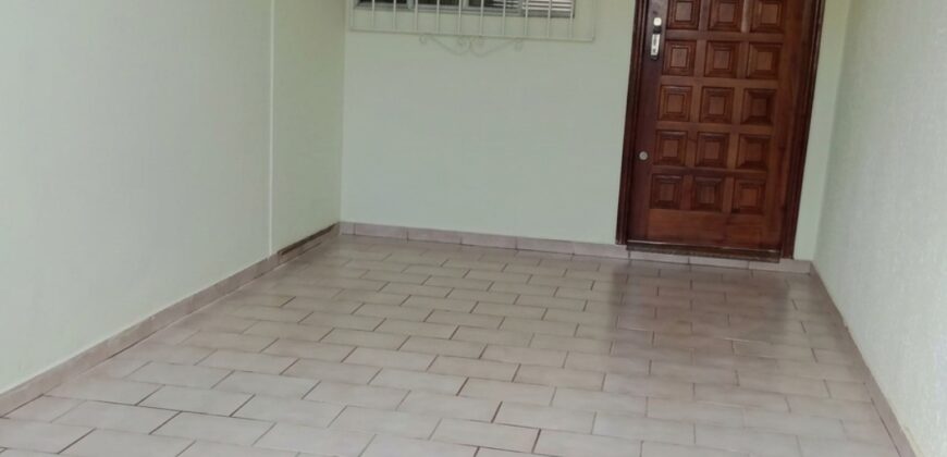 CASA PARA LOCAÇÃO-CENTRO