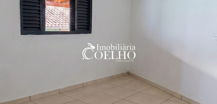 CASA À VENDA-RECREIO DOS BANDEIRANTES
