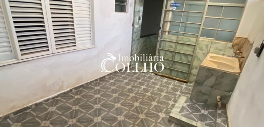 CASA PARA LOCAÇÃO-COLMEIA II