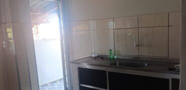 CASA PARA LOCAÇÃO-COLMEIA