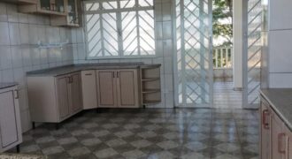 CASA PARA LOCAÇÃO-CENTRO