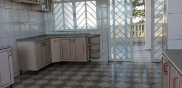 CASA PARA LOCAÇÃO-CENTRO