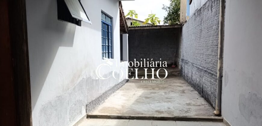 CASA À VENDA-PARQUE DOS MUNICIPIOS 1
