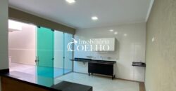 CASA À VENDA-NOVA FLORESTA IV