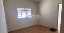 CASA À VENDA – PARQUE DOS MUNICÍPIOS 01